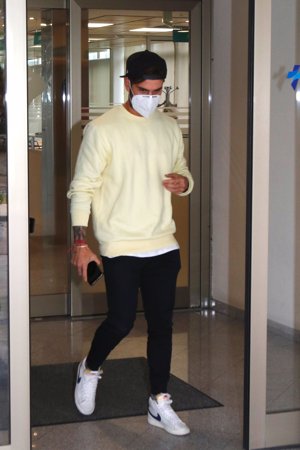 Adara Molinero acude a una revisión médica acompañada de su gran amor, Rodrigo Fuertes