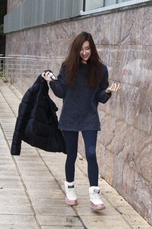 Adara Molinero acude a una revisión médica acompañada de su gran amor, Rodrigo Fuertes