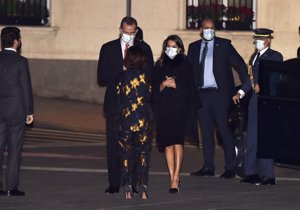 Los Reyes, a su llegada al museo del Prado