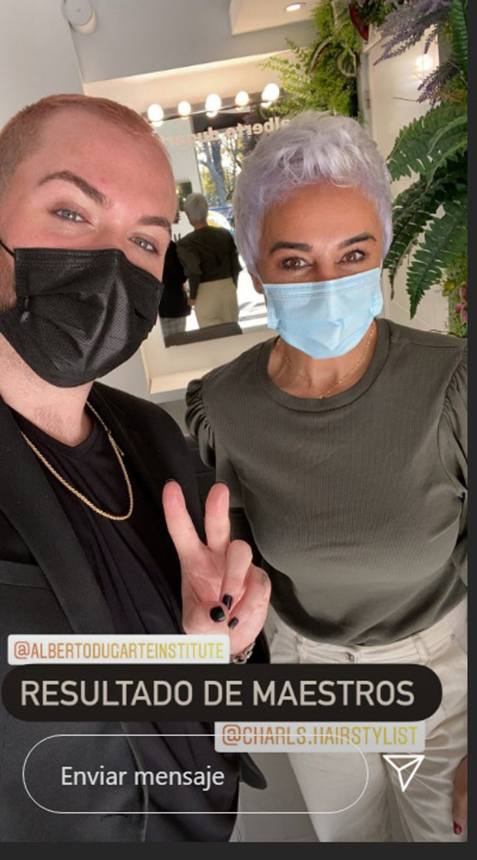 Ana María Aldón se ha teñido el pelo de blanco