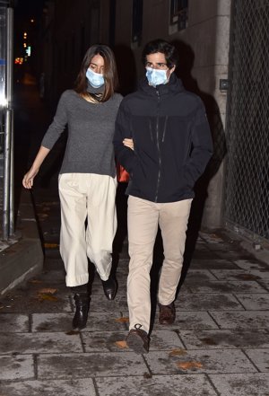 Fernando Fitz-James y Sofía Palazuelo, romántico paseo nocturno