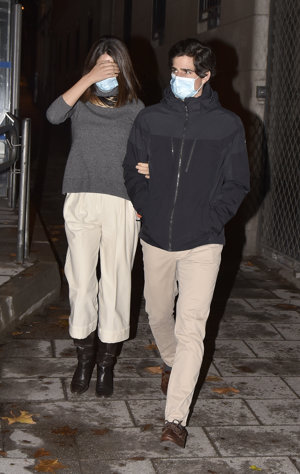 La Duquesa de Huéscar se mostró molesta por la presencia de prensa en el Palacio de Liri