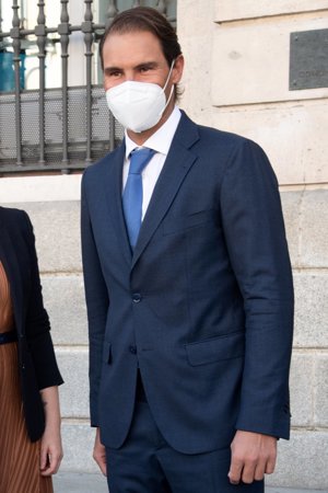 Rafa Nadal, con un elegante traje