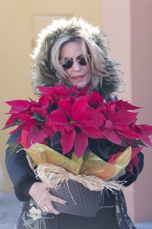 La faceta más divertida de Lydia Lozano en el día de su cumpleaños