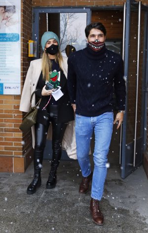 María Pombo y Pablo Castellano, sus fotografías bajo la nieve en su primera salida sin Martín