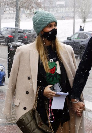 María Pombo y Pablo Castellano, sus fotografías bajo la nieve en su primera salida sin Martín