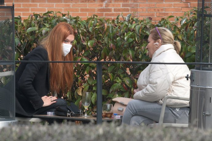 Alejandra Rubio y Carmen Borrego
