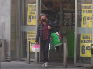 Belén Esteban, en el supermercado