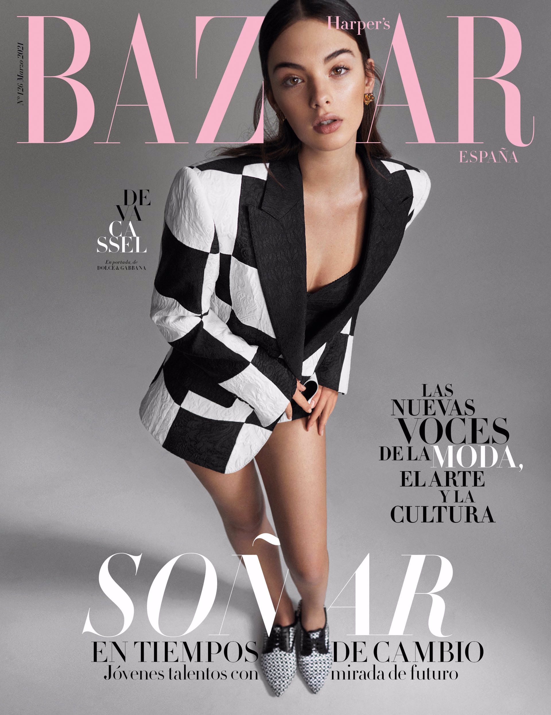 Deva Cassel protagoniza la portada de Harpeer's Bazaar