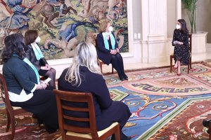 La monarca ha recuperado su vestido 