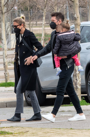 Simeone y Carla Pereyra   disfrutaron de una comida familiar