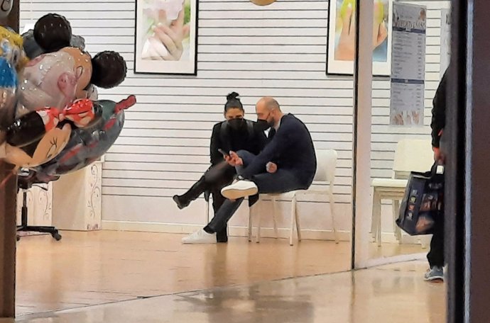 Rosa López y su novio