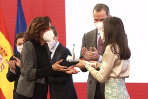 Doña Letizia y Don Felipe, muy expresivos