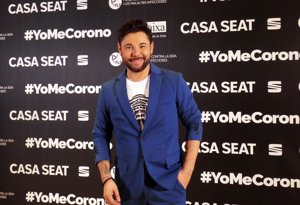 Miguel Poveda puso el toque musical a la velada