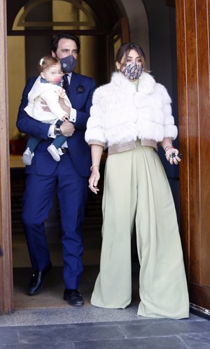 Elena Tablada, elegantísima con un pantalón palazzo