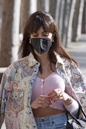 Hiba presumió de su espectacular solitario de diamantes