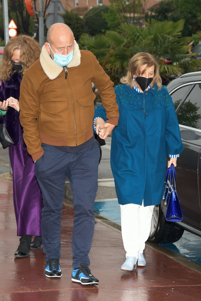 Teresa Campos con su chófer, Gustavo