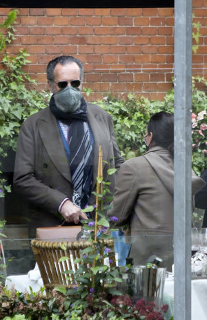 Jaime de Marichalar e Ines Sastre charlaron tranquilamente tras la comida