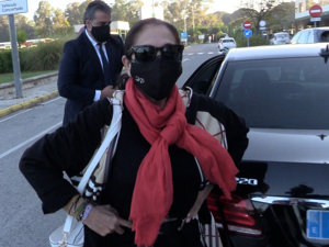 Isabel Pantoja ha reaparecido muy delgada y con el rostro serio