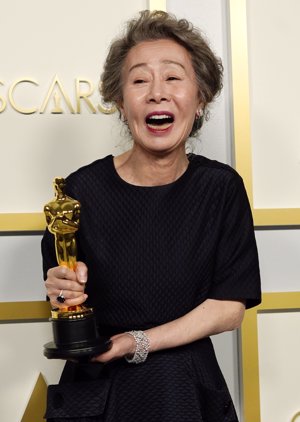 Youn Yun-Jung, ganadora del Oscar a Mejor Actriz Secundaria