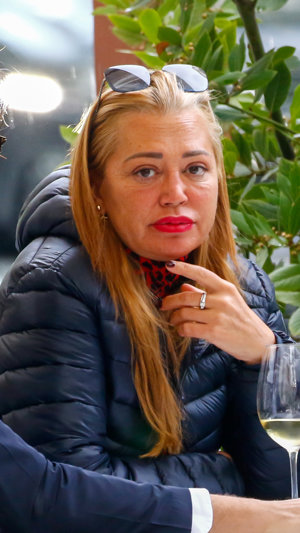 Belén Esteban, molesta al ver a la prensa