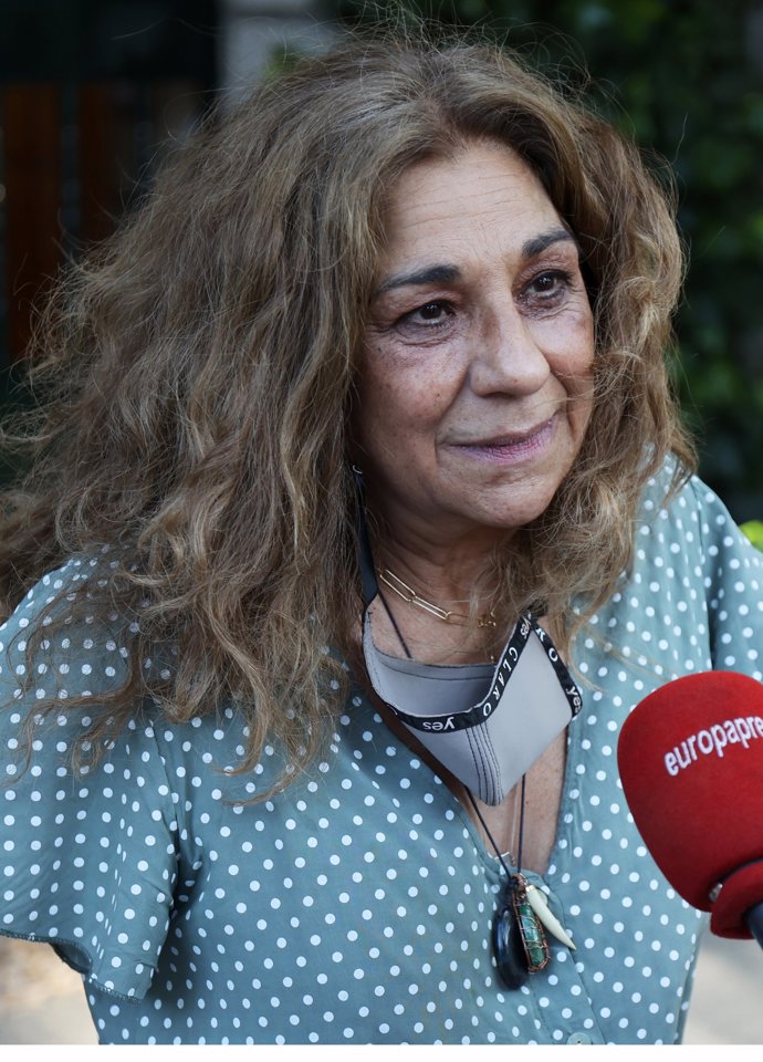 Lolita, espectacular a sus 63 años