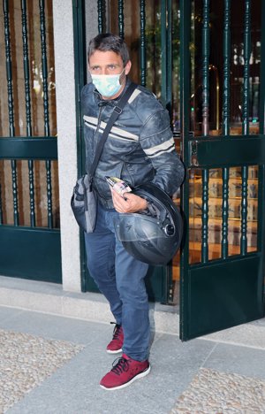 Tommy Motola, su compañero en sus últimas obras de teatro