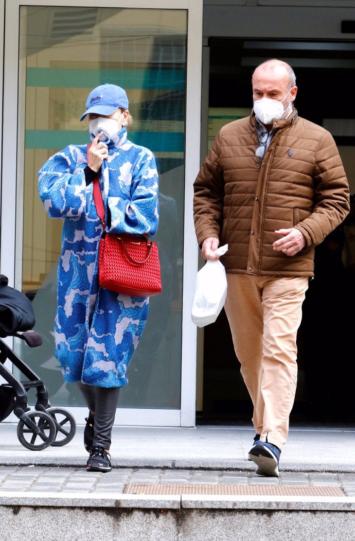 Mila ha intentado pasar desapercibida en su nueva visita al hospital