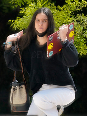 La joven está a punto de terminar su tercer año de Administración y Dirección de Empresa