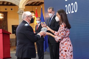 La Reina sigue fiel a su política de ahorro y austeridad en cada una de sus apariciones