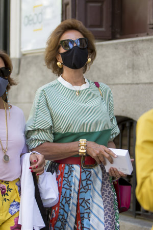 Naty Abascal disfrutando de un paseo con amigas por la capital