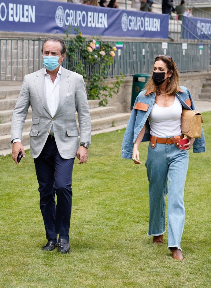 Mar Saura, con su marido Javier Revuelta