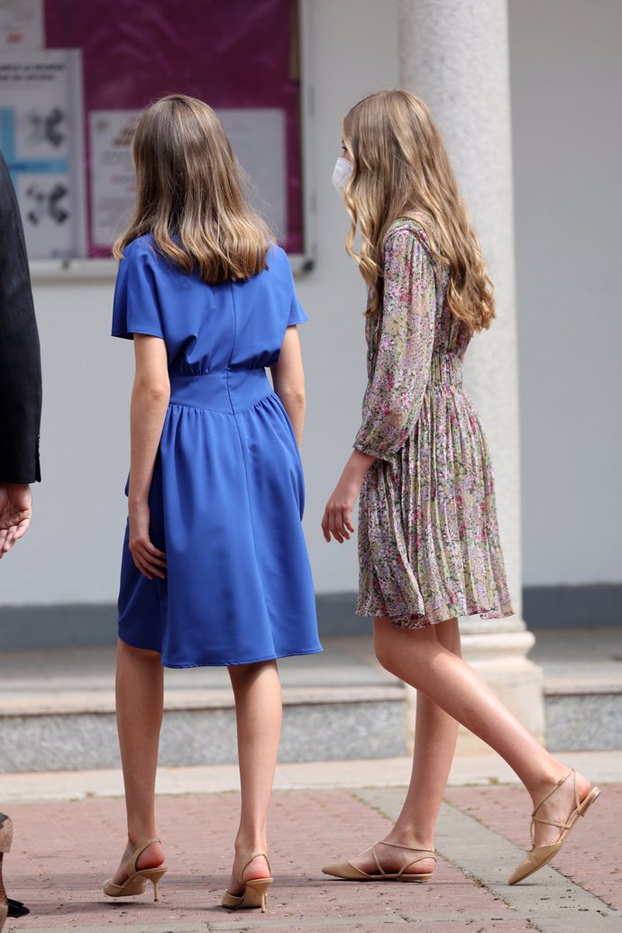 La Princesa Leonor ha llevado unos zapatos de tacón de Carolina Herrera