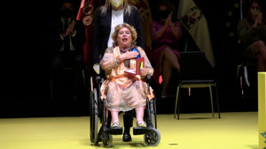 La artista, muy emocionada con este reconocimiento a su trayectoria