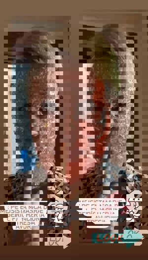 Ana María Aldón vuelve a sorprender con una mascarilla en su cara con la que se dedica a asustar