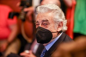 Plácido Domingo ha reaparecido en un acto de lo más espeical