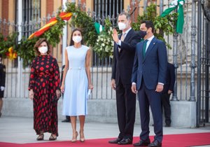 Los Reyes, en Sevilla, donde el Rey ha recibido la Medalla de Oro de Andalucía