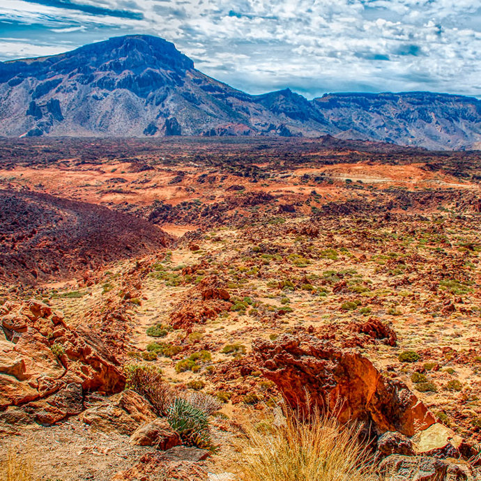 Tenerife, coronado por El Teide
