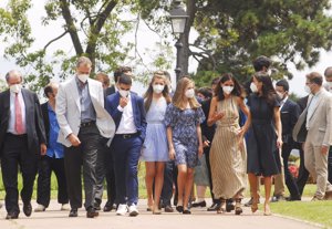 La Familia Real ha derrochado cercanía y naturalidad en el acto