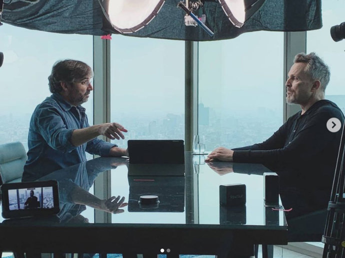 Jordi Évole entrevistando a Miguel Bosé