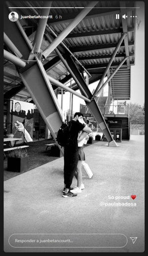 Juan Betancourt ha compartido una romántica imagen en su cuenta de Instagram con Paula Badosa