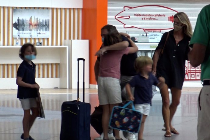 Manuel Martos, emocionante reencuentro con sus hijos