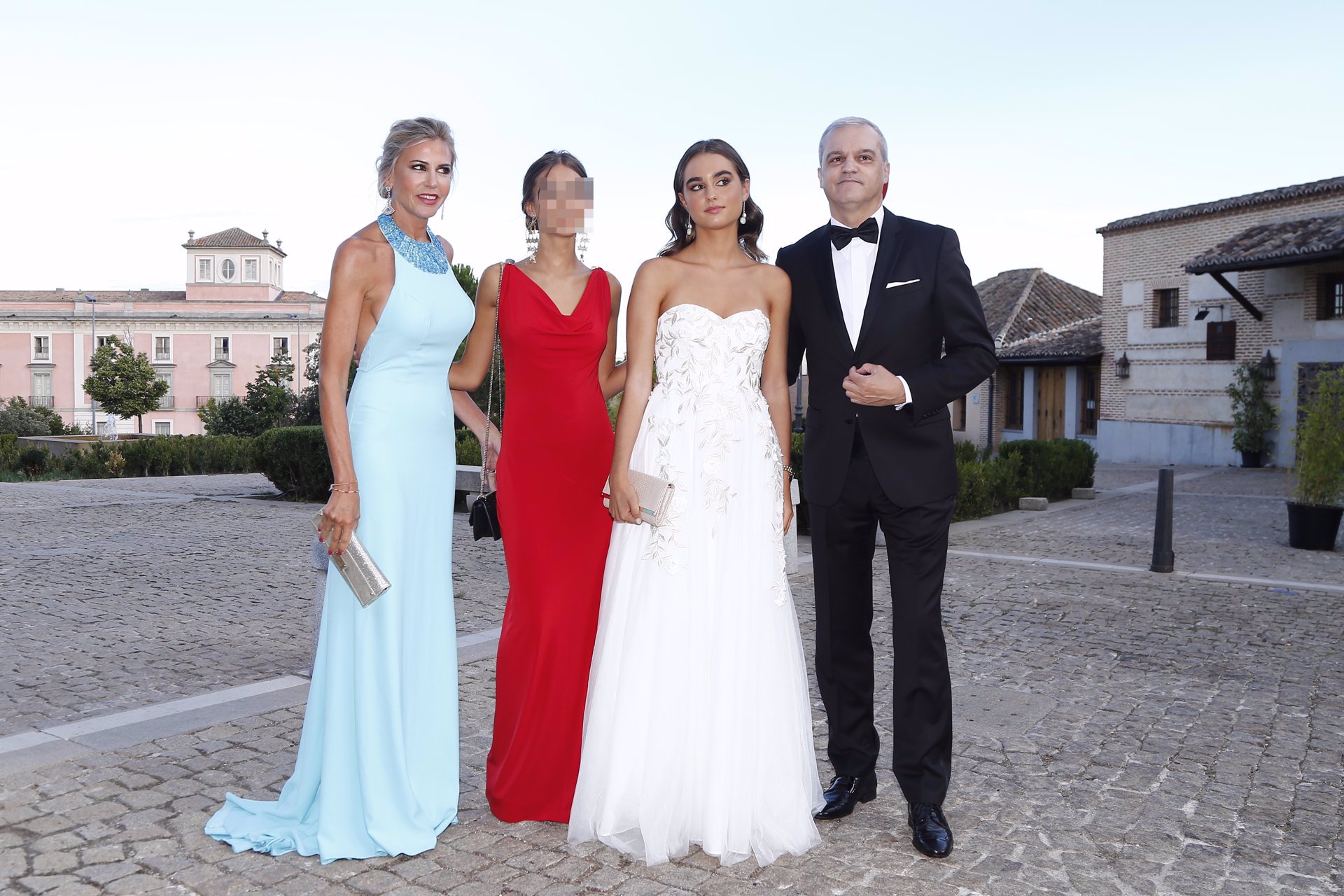 Ramón García y Patricia Cerezo con sus hijas