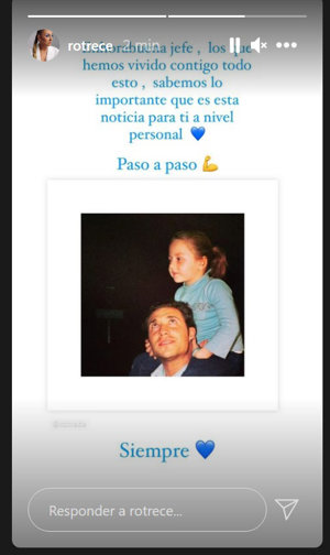 Historia compartida por Rocío Flores apoyando a su padre en Instagram