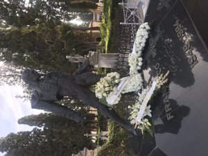 Isabel Pantoja remarca su condición de viuda de Paquirri en el aniversario de su muerte con este ramo