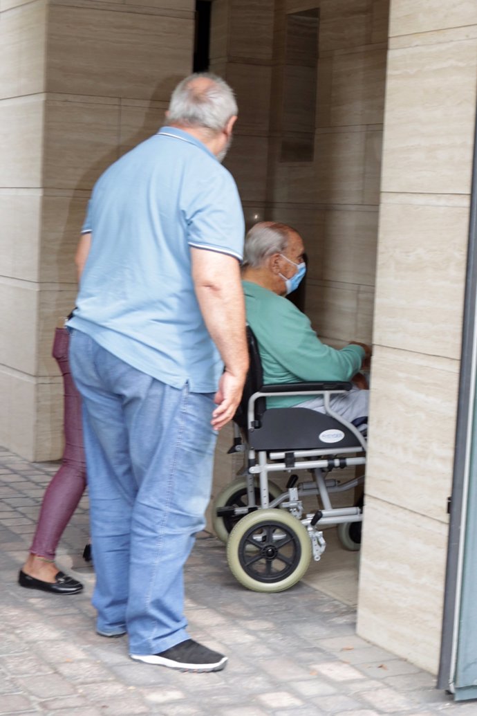 Antonio García, a su llegada a su domicilio