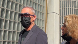 Kiko, completamente abatido en el último adiós a una de sus mejores amigas