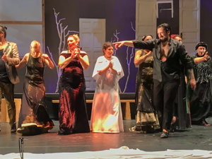 Carla Vigo ha debutado con  Rafael Amargo en Pozoblanco