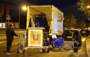 La mudanza se alargó hasta bien entrada la noche