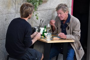 Padre e hijo tienen una relación muy cercana